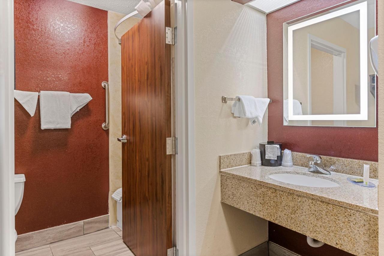 Clarion Pointe Savannah Gateway I-95 Zewnętrze zdjęcie