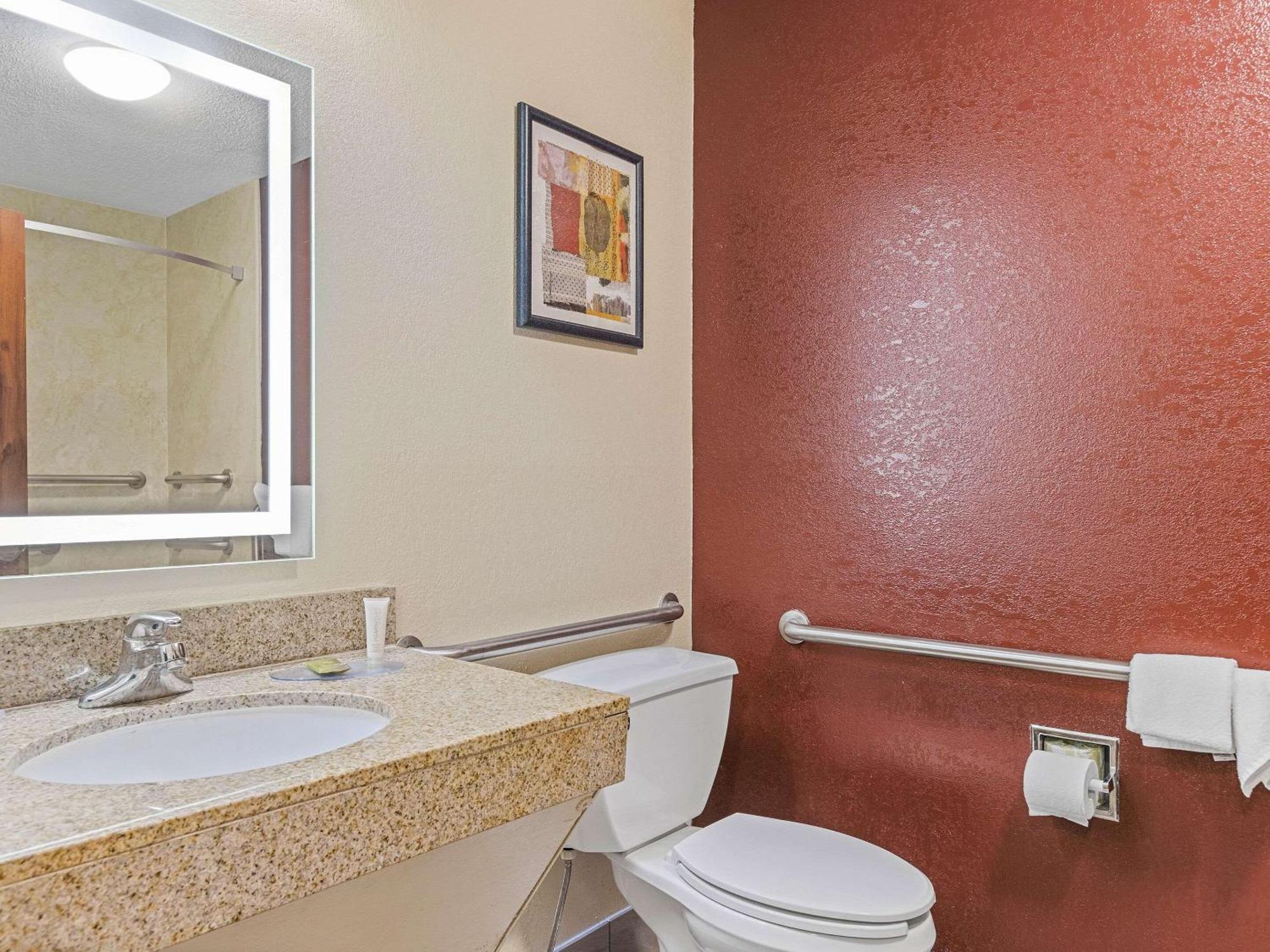 Clarion Pointe Savannah Gateway I-95 Zewnętrze zdjęcie